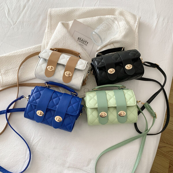 Popular Women's Fashion Embroidery Thread Western Style Boston Women's Bag