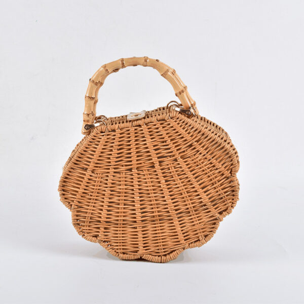 Imitation Shell Decoration Rattan Three-dimensional Conch Shape Straw Bag