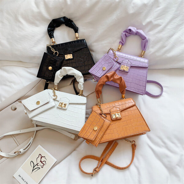 All-match shoulder messenger bag