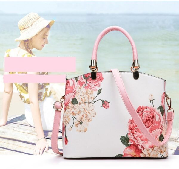 Printed One-shoulder Women's Messenger Bag