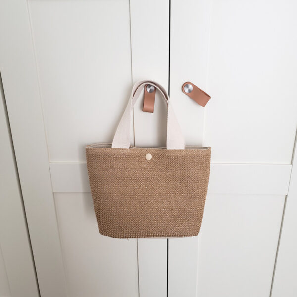 Elegant Ladies Straw Woven Handbag