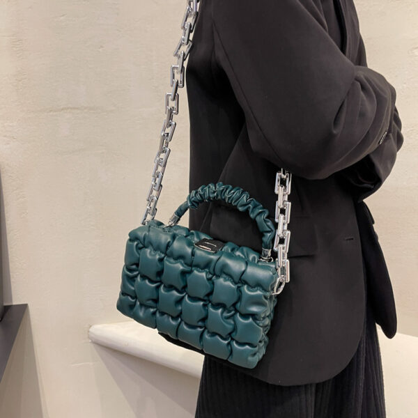 Checkered Fashion Chain Metal Shoulder Bag