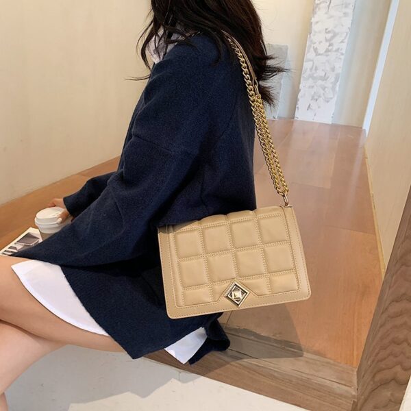 One Shoulder Chain Small Square Bag Crossbody