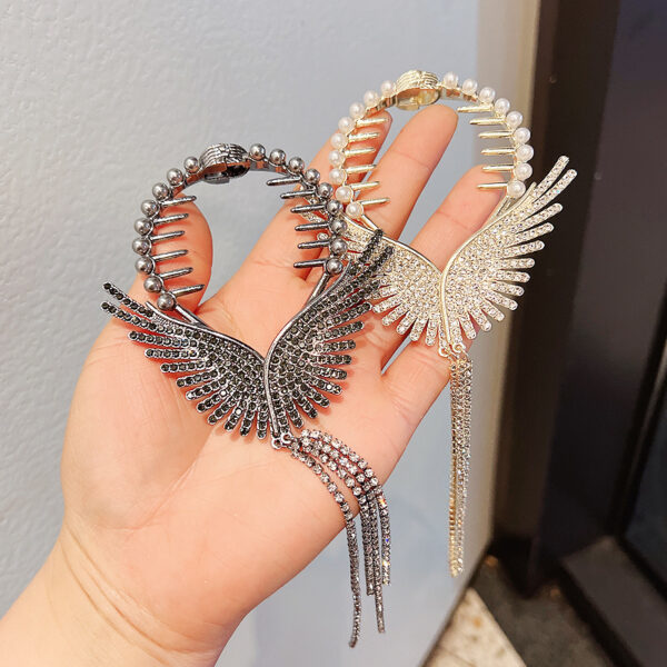 Angel's Wings Full Of Drilled Tassel Ball Hair Clip