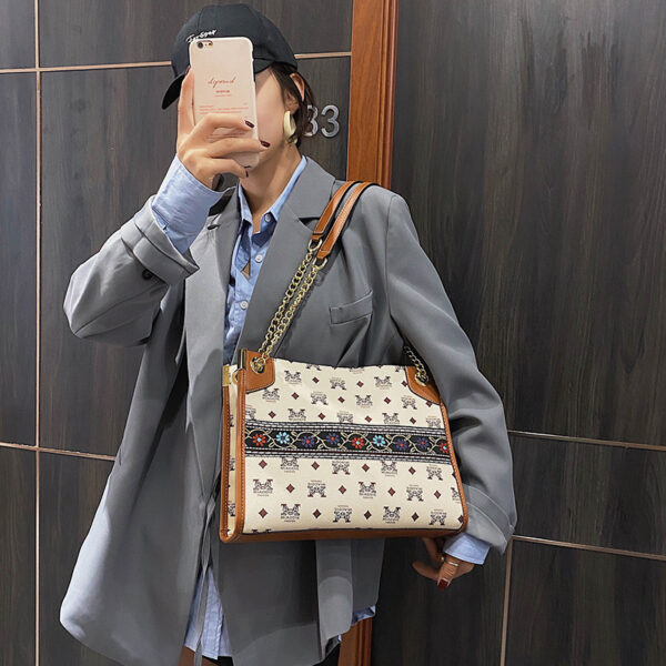 All-match Large-capacity Chain Bag