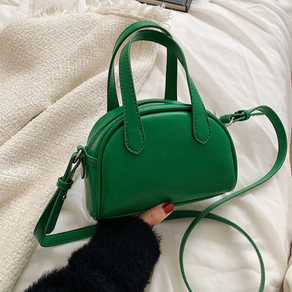 Women's Trendy Fashion Shell Underarm Handbag