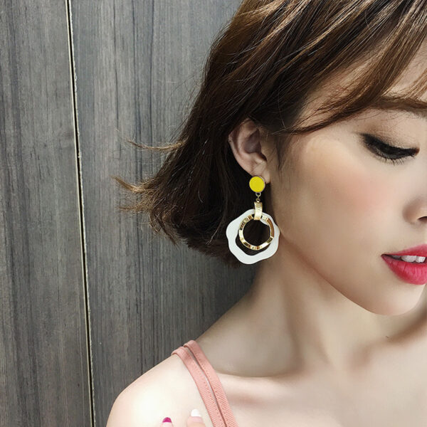 Geometric Round Acrylic Stud Earrings Hipster