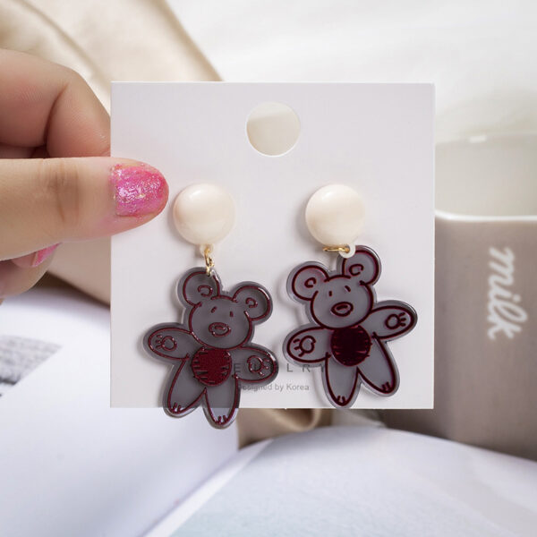 Three-dimensional Cartoon Villain Bear 925 Silver Needle Earrings