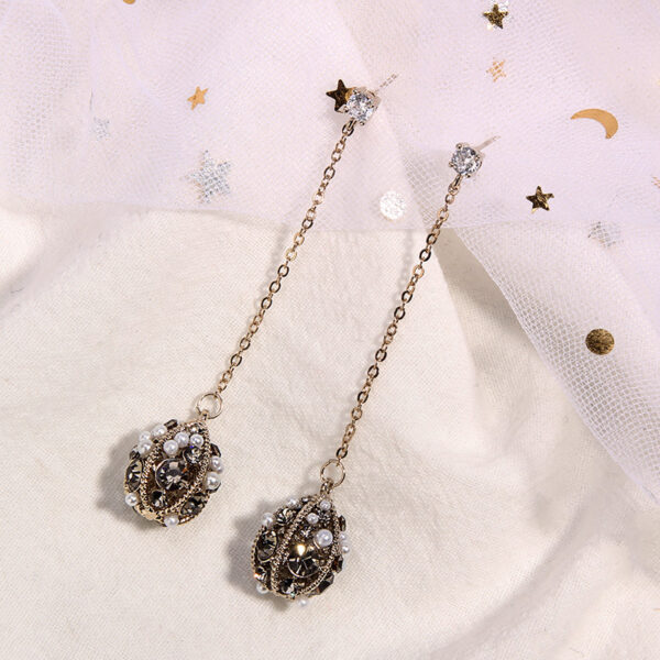 Women's water drop silver earrings