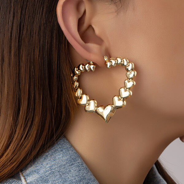 Exaggerated Personalized Love Heart Earrings Women